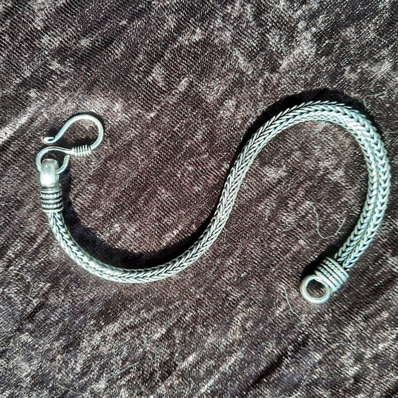 Thick Unisex Serpentine Snake Bracelet - Picture 12 of 16